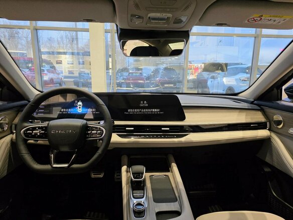 2025 Chery Arrizo 8, зелёный, 3029400 рублей - вид 6