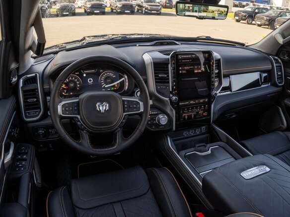 2026 Ram 1500 Crew Cab V Рестайлинг, синий, 10300000 рублей - вид 12