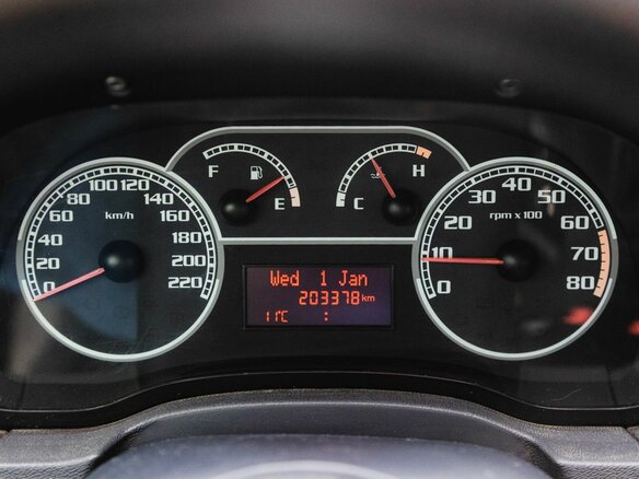 2009 Fiat Albea I Рестайлинг, чёрный, 240000 рублей - вид 15