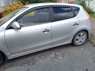 2010 Hyundai i30 I Рестайлинг, серебристый, 500000 рублей, вид 2