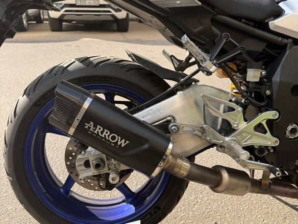 2017 Yamaha MT-10SP, чёрный - вид 10