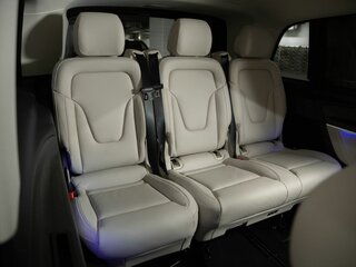 2026 Mercedes-Benz V-Класс Extra Long 300 d экстра длинный III (W447) Рестайлинг 2, чёрный, 14492540 рублей, вид 3