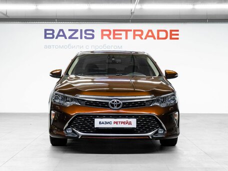 2018 Toyota Camry VII (XV50) Рестайлинг 2, коричневый, 2249000 рублей, вид 2
