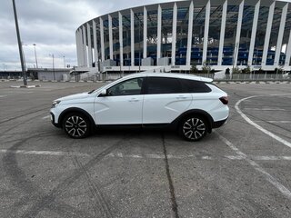 2025 Lada (ВАЗ) Vesta SW Cross I Рестайлинг (NG), белый, 1550000 рублей, вид 4