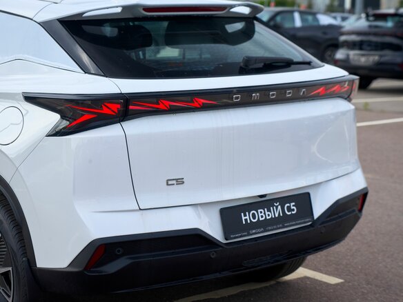 2026 Omoda C5 II, белый - вид 12