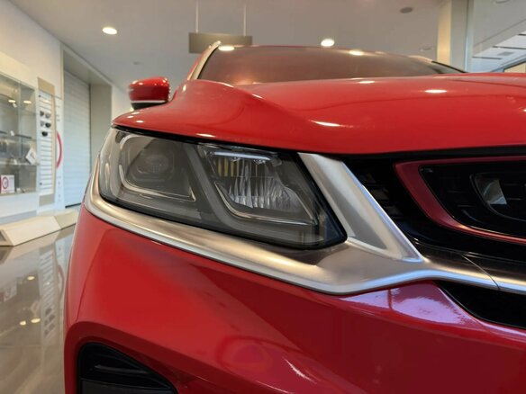 2020 Geely Coolray I, красный, 1530000 рублей - вид 22
