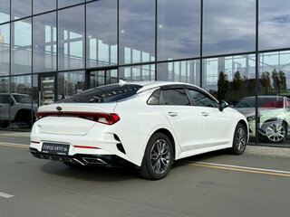 2020 Kia K5 III, белый, 1990000 рублей, вид 4