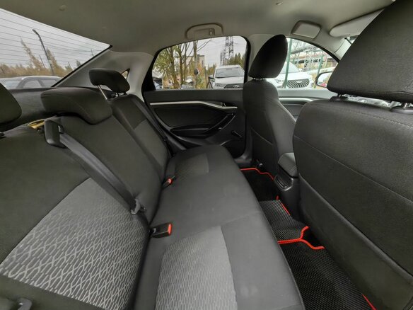 2019 Lada (ВАЗ) Vesta I, чёрный, 779000 рублей - вид 13