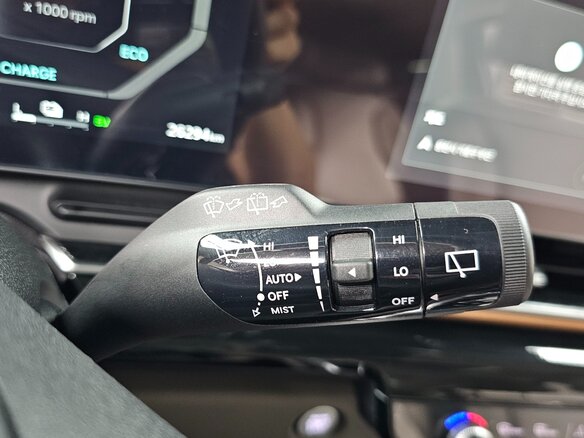 2025 Kia Carnival IV Рестайлинг, чёрный - вид 8