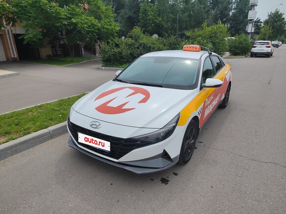 2021 Hyundai Elantra VII (CN7), белый, 1900000 рублей