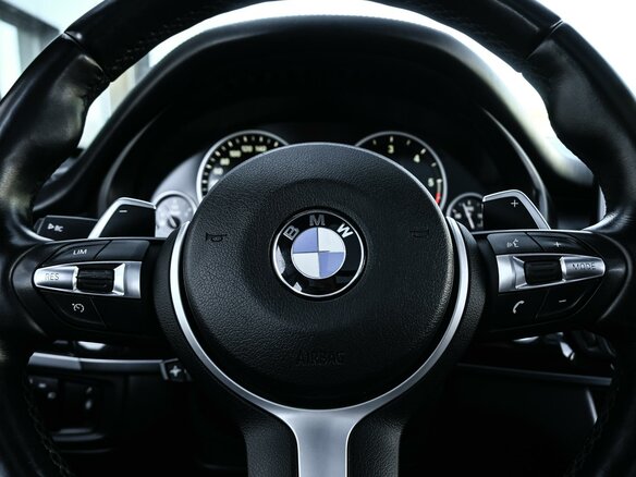 2015 BMW X5 40d III (F15), белый, 3899000 рублей - вид 17