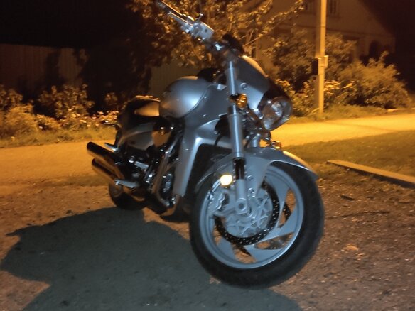 2006 Suzuki Boulevard M109R, серебристый, 900000 рублей - вид 7