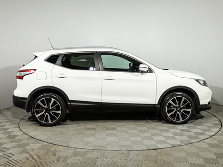 2014 Nissan Qashqai II, белый, 1549700 рублей, вид 4