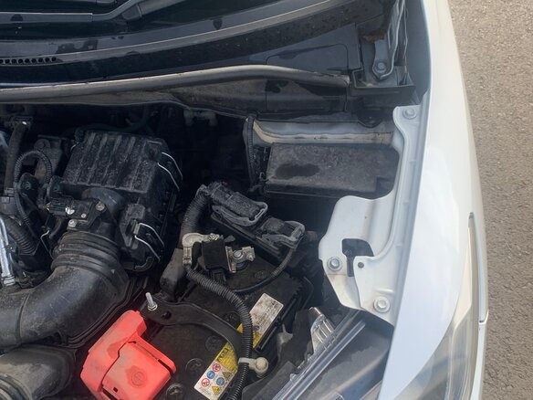 2019 Honda Fit III Рестайлинг, белый, 1275000 рублей - вид 27