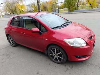2008 Toyota Auris I, красный, 650000 рублей, вид 3