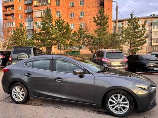 2018 Mazda 3 III (BM) Рестайлинг, серый, 1440000 рублей, вид 3