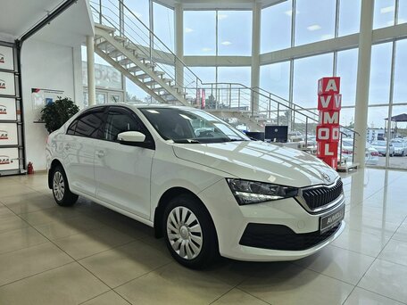 2021 Skoda Rapid II, белый, 1889000 рублей, вид 4