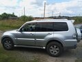 2008 Mitsubishi Pajero IV, серебристый, 1300000 рублей - вид 3