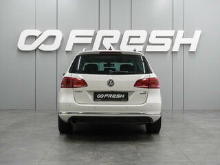2013 Volkswagen Passat B7, белый, 1179000 рублей, вид 4