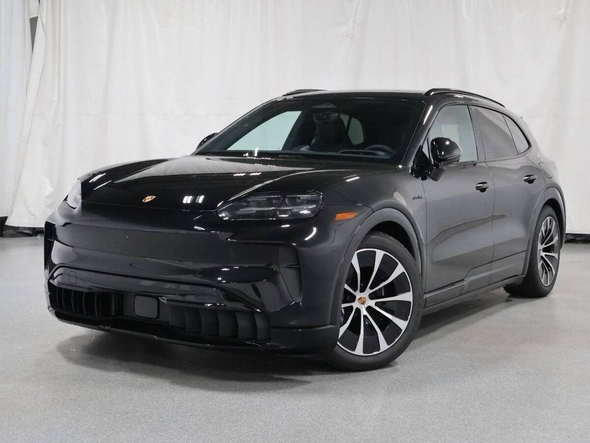 Открыть фотографии: Porsche Cayenne IV