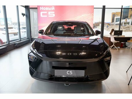 2026 Omoda C5 II, чёрный, 2408500 рублей, вид 2