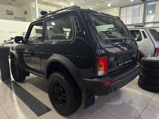2025 Lada (ВАЗ) Niva Legend Bronto I, зелёный, 1610000 рублей, вид 4