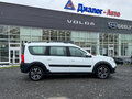 2024 Lada (ВАЗ) Largus Cross I Рестайлинг, белый, 1550000 рублей - вид 7