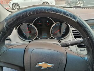 2012 Chevrolet Cruze I, серебристый, 800000 рублей, вид 3