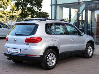 2013 Volkswagen Tiguan I Рестайлинг, серебристый, 1050000 рублей, вид 4