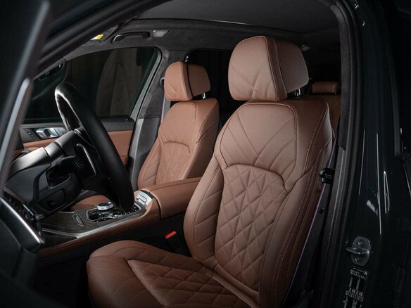 2026 BMW X7 40d I (G07) Рестайлинг, серый, 18490000 рублей - вид 10