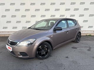 2012 Kia Ceed I Рестайлинг, бежевый, 590000 рублей, вид 1