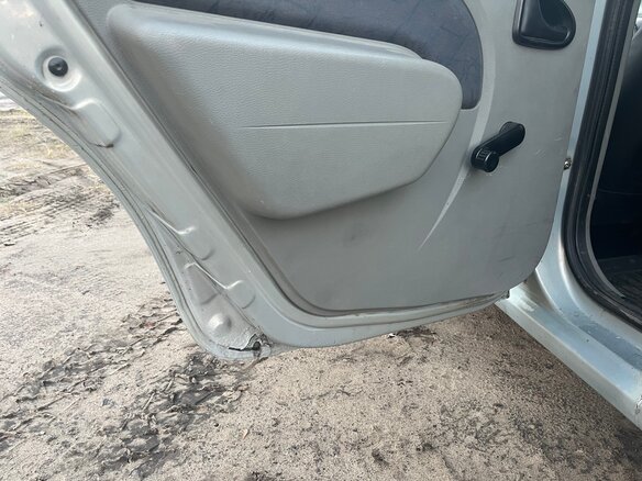 2006 Renault Logan I, серый, 150000 рублей - вид 12