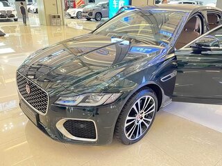 2025 Jaguar XF L II Рестайлинг, зелёный, 5890023 рублей, вид 2