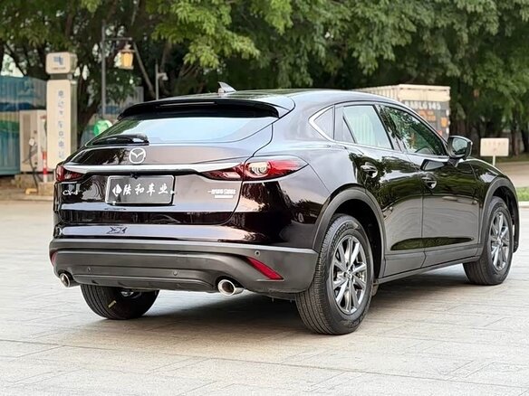 2022 Mazda CX-4 I Рестайлинг, чёрный - вид 2