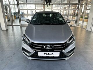 2026 Lada (ВАЗ) Vesta I Рестайлинг (NG), серебристый, 1805000 рублей, вид 2