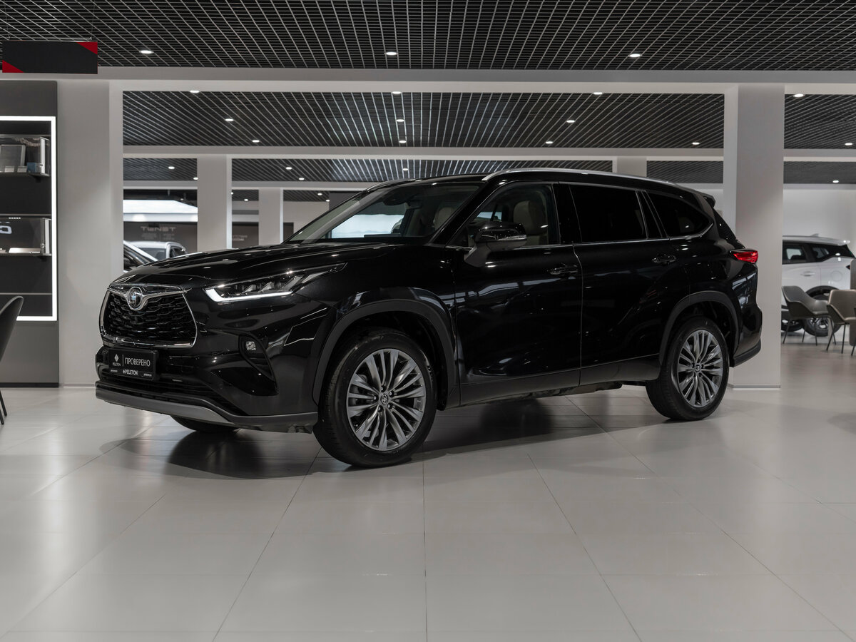 Открыть фотографии: Toyota Highlander IV (XU70)