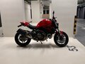 2015 Ducati Monster 821, красный, 699999 рублей