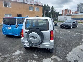 2016 Suzuki Jimny Kei car III Рестайлинг 2, серый, 1100000 рублей, вид 4