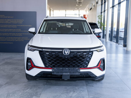2024 Changan CS35 Plus I Рестайлинг, белый, 2000000 рублей, вид 2