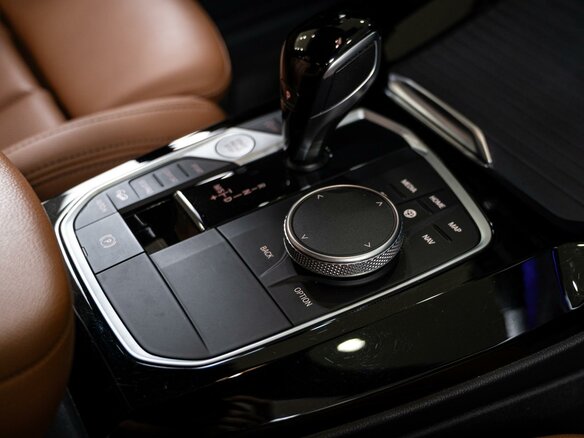 2021 BMW X3 20d xDrive III (G01) Рестайлинг, белый, 6800000 рублей - вид 21