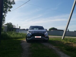 2022 Mitsubishi Outlander III Рестайлинг 3, белый, 2385000 рублей, вид 1