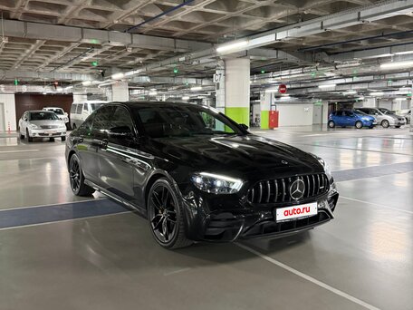 2021 Mercedes-Benz E-Класс AMG 53 AMG V (W213) Рестайлинг, чёрный, 7500000 рублей, вид 3