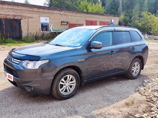 2013 Mitsubishi Outlander III, серый, 1380000 рублей, вид 1