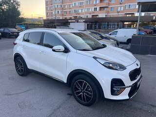 2019 Kia Sportage IV Рестайлинг, белый, 2100000 рублей, вид 3