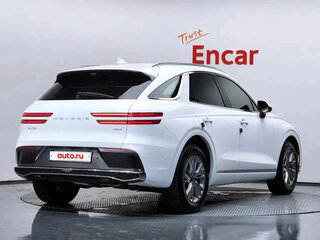 2025 Genesis GV70 I Рестайлинг, белый, 6530000 рублей, вид 3