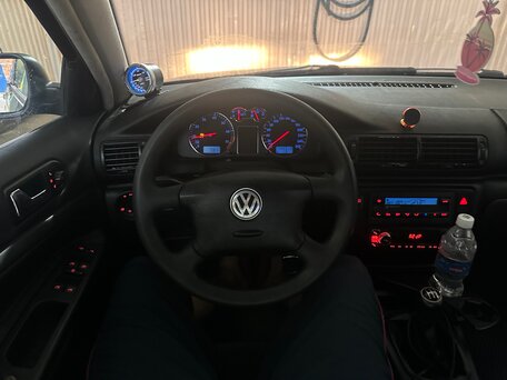 1998 Volkswagen Passat B5, чёрный, 275000 рублей, вид 4