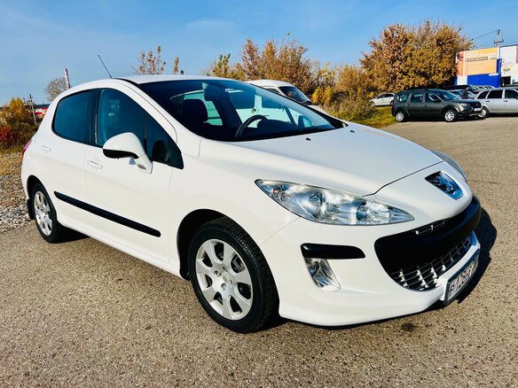 2010 Peugeot 308 I, белый, 525000 рублей - вид 2