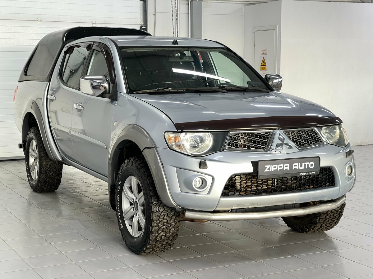 Открыть фотографии: Mitsubishi L200 IV