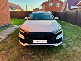 2021 Audi Q8 55 TFSI I (4M), белый, 6350000 рублей, вид 3