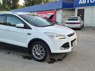 2013 Ford Kuga II, белый, 975000 рублей, вид 2